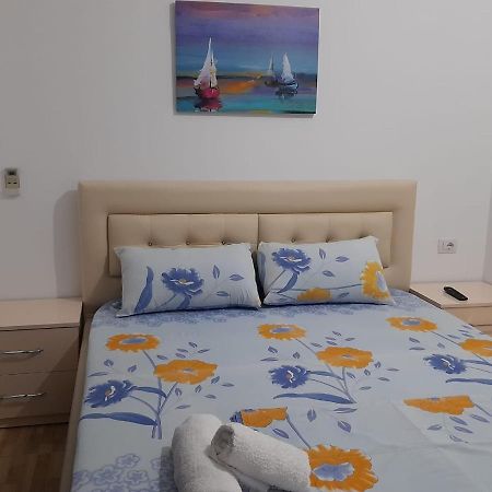 Guesthouse Xhimi Ksamil Buitenkant foto