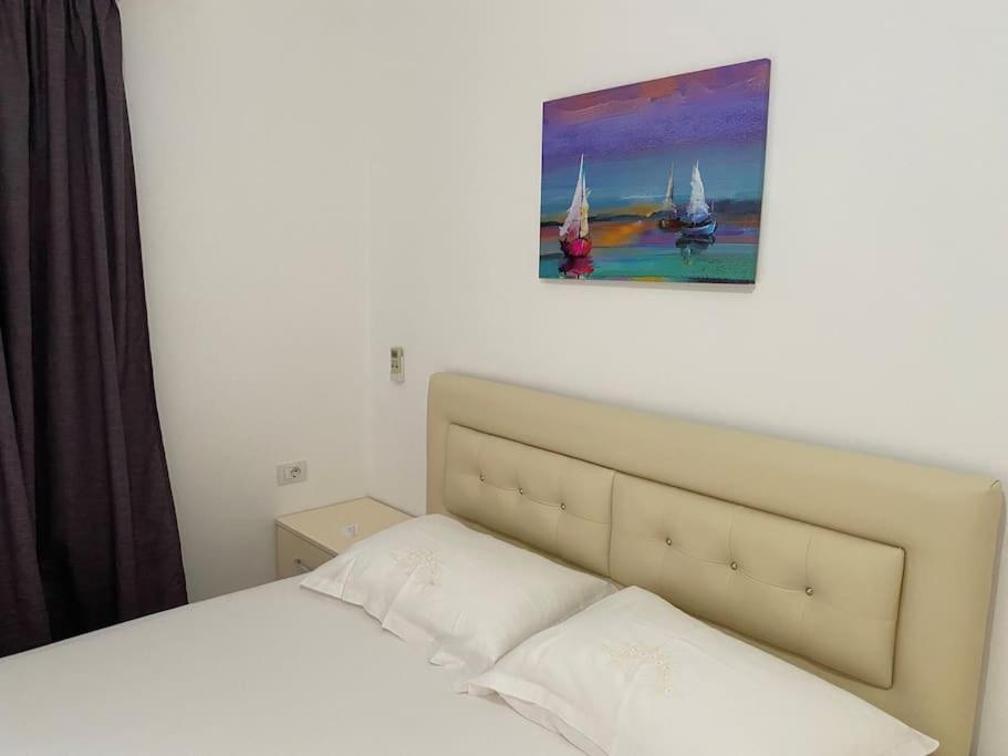 Guesthouse Xhimi Ksamil Buitenkant foto