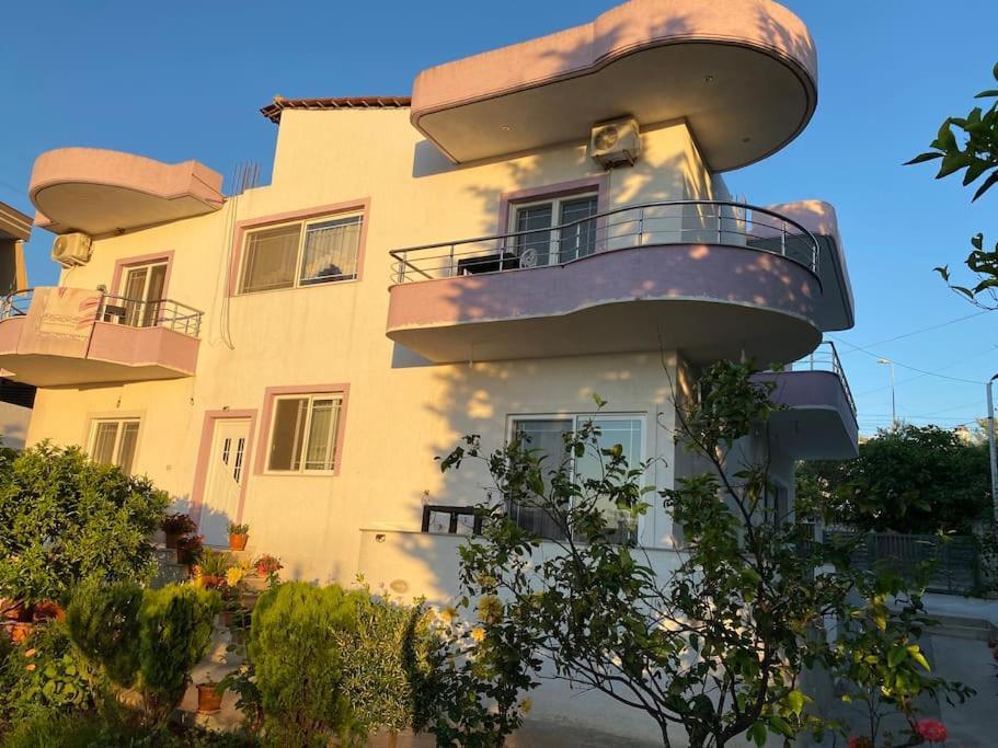 Guesthouse Xhimi Ksamil Buitenkant foto